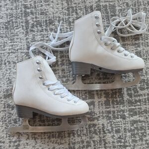 Kids' Classic White Ice Skates